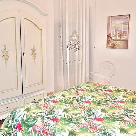 My Monopoli- Casa Dei Fiori "Orchidea" Centro Storico Hotell Exteriör bild